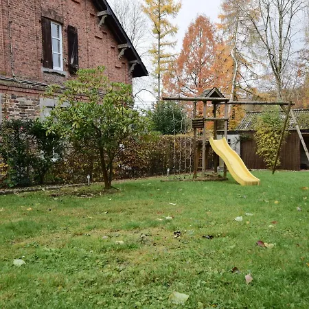 Elegant In Hubert With Fenced Garden Holiday home *